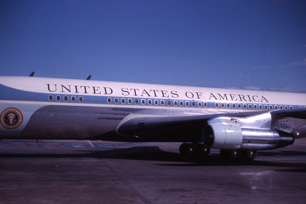 JFK002-100.jpg
