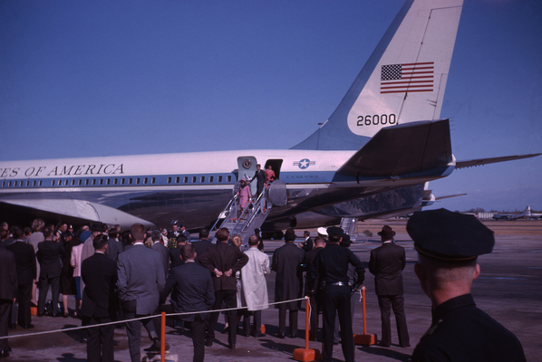 JFK003-100.jpg